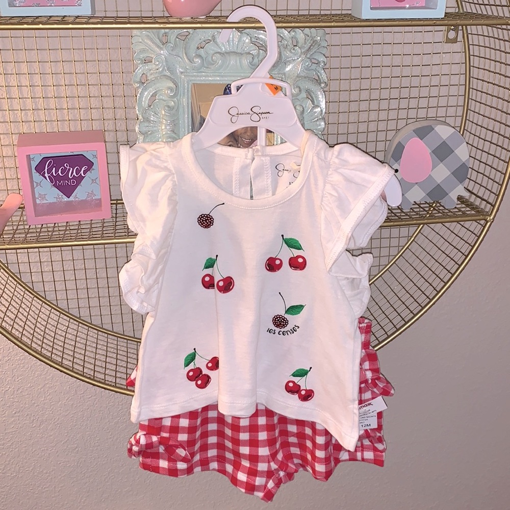 New 🍒Jessica Simpson short set